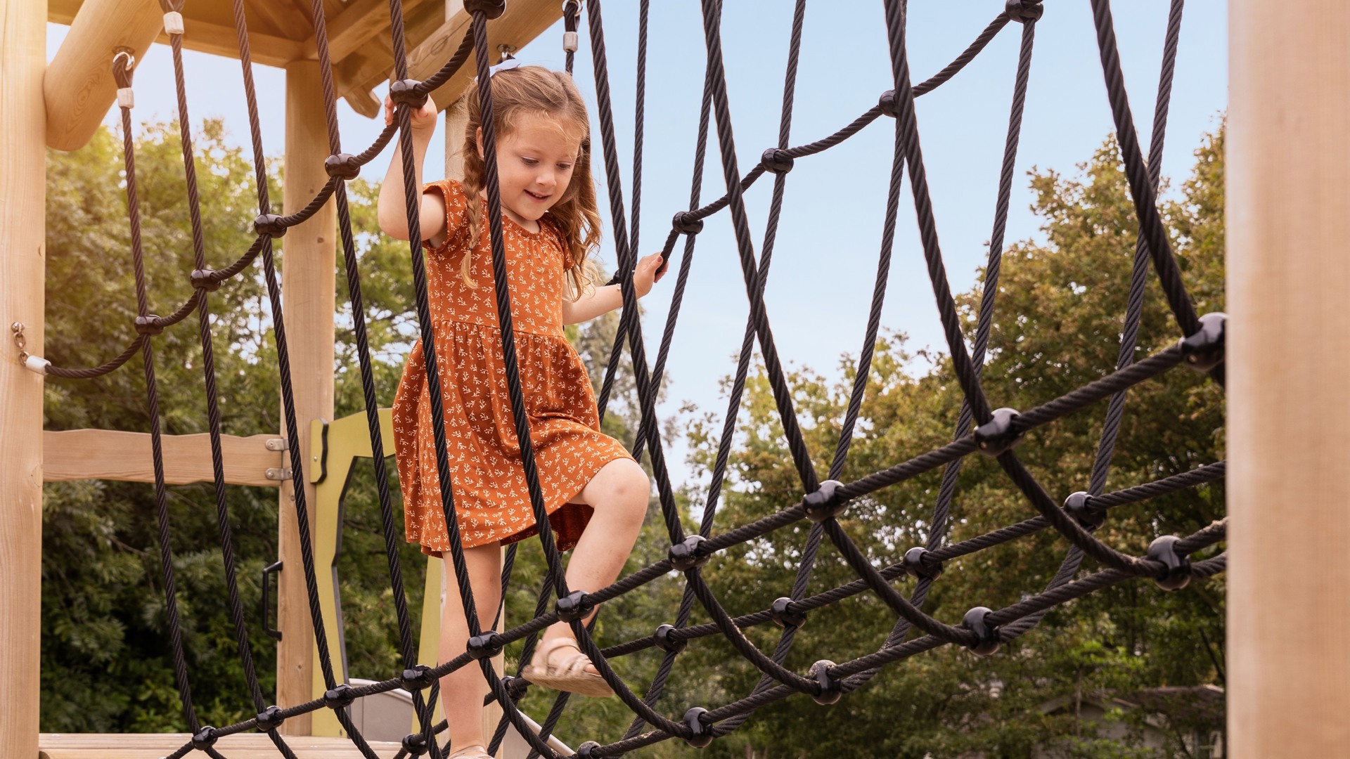 Spielen auf den Indoor-Spielplatz