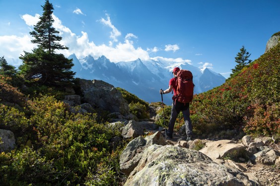 Alpes françaises : la destination idéale pour une randonnée pendant vos vacances actives