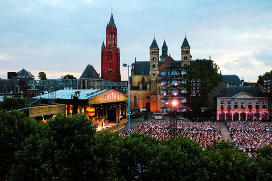 Go to the best events on Vrijthof during your stay in Maastricht